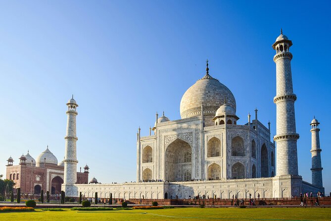1-Day Trip to The Taj Mahal and Agra with Both side Commercial Flights - Agra time and the return back to Delhi