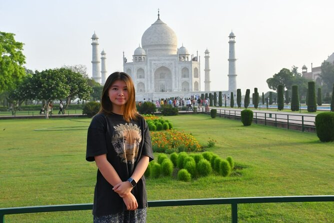 3 Day Luxury Golden Triangle Tour to Agra and Jaipur From Delhi - Day 1 in Delhi: From Jama Masjid to Humayun’s Tomb and Qutub Minar