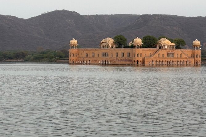 3-Day Luxury Private Golden Triangle Tour – Delhi, Agra & Jaipur - What makes this tour feel “luxury” beyond the label
