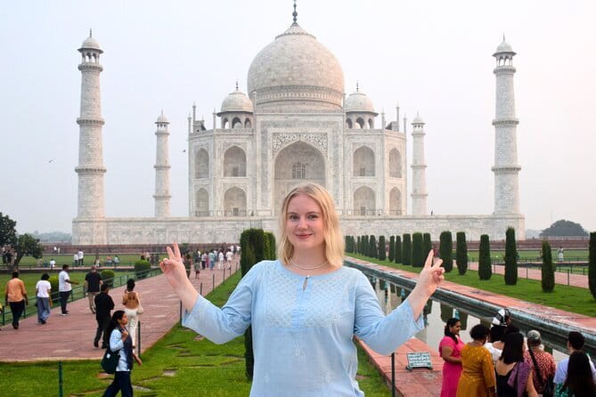 3-Day Private Golden Triangle Tour to Agra and Jaipur from Delhi - Practical timing: Friday Taj Mahal, driving hours, and comfortable pacing