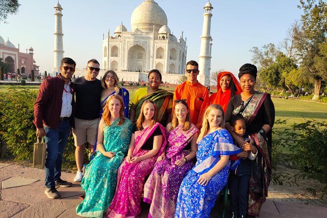 3-Days Luxury Golden Triangle Tour to Agra and Jaipur from Delhi - Day 1 in Delhi: Old Delhi sights, then the grand New Delhi view
