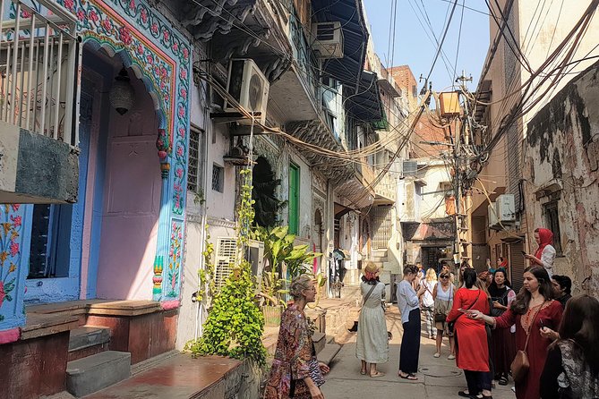 3-hour Old Delhi Heritage Walking tour with Rickshaw Ride - Jama Masjid: One of India’s Largest Mosques, Plus Dress Code Reality