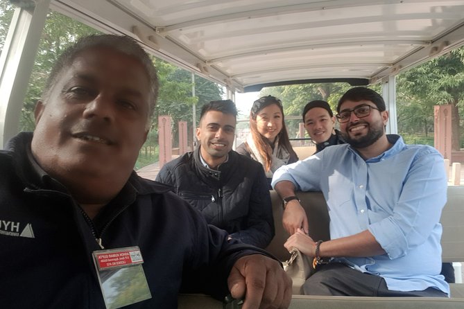 4 Day Golden Triangle Tour to Delhi Agra and Jaipur From Mumbai - Day 1 in Mumbai: Gateway views, Gandhi history, and the CST photo stop