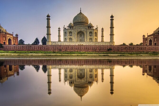 4 Days Golden Triangle Tour - Day 1 in Delhi: Old Delhi Mosques, Gandhi, and UNESCO-Level Sights