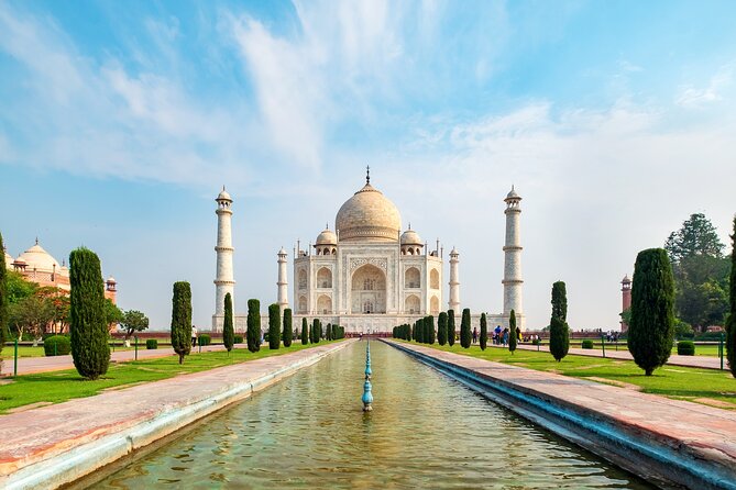 4-Days Private Golden Triangle Tour: Delhi, Agra & Jaipur by Car - Day 1 to Agra: the end-of-day hotel drop sets you up for an early start