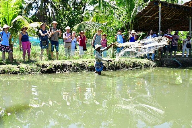 4 Hours Private Village Life Experience in Kochi with Pickup - Chinese fishing nets: a tradition with rhythm and engineering