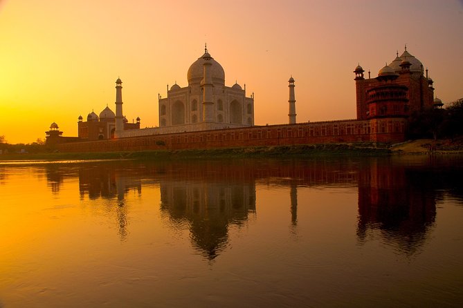 5-Day Golden Triangle Tour from Delhi - Lodging and meals: five-star comfort with less decision fatigue