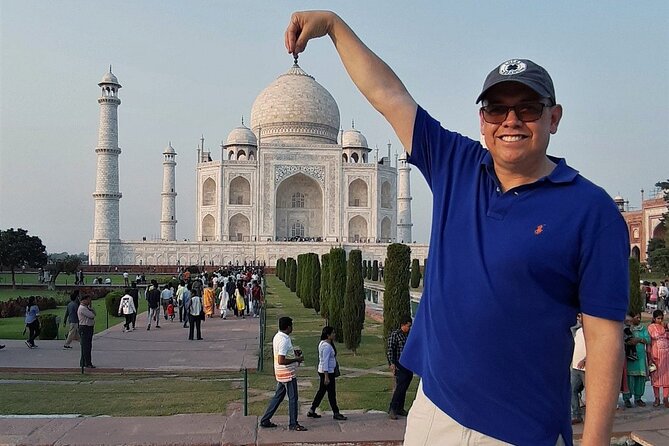 5 Day Private Luxury Golden Triangle Tour to Delhi Agra Jaipur - Day 4 Jaipur: Amber Fort plus City Palace, Jantar Mantar, and the skyline icons