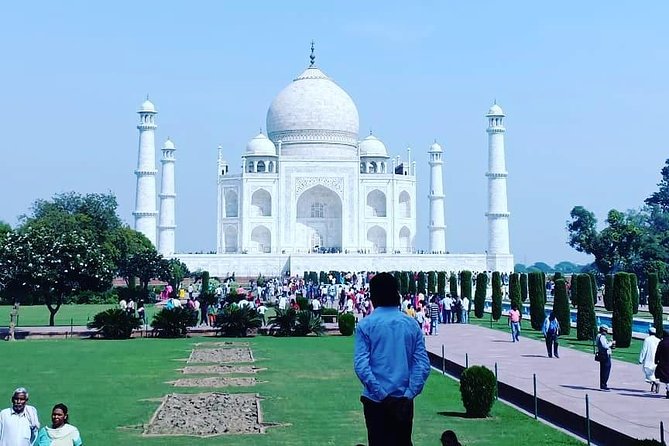 5 Days Golden Triangle Tour with Ranthambore Delhi Agra Jaipur - Day 4 Jaipur essentials: Hawa Mahal, City Palace, and Jantar Mantar