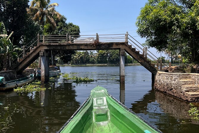 6hrs Alleppey Houseboat Tour-Serene Canals, Local Life & Food. - Sliding Into SNDP Thod for Real-World River Life