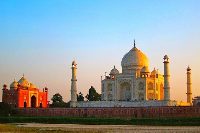 7-Day Golden Triangle & Varanasi Tour from Delhi with Guide - Day 6 Ganges sunrise walk and the overnight sleeper train back