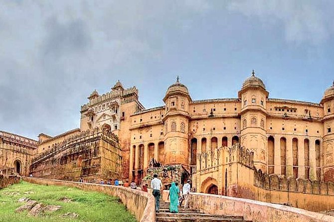 7 Days Golden Triangle Delhi,agra, Jaipur - Golden Triangle logic: why this 7-day loop works