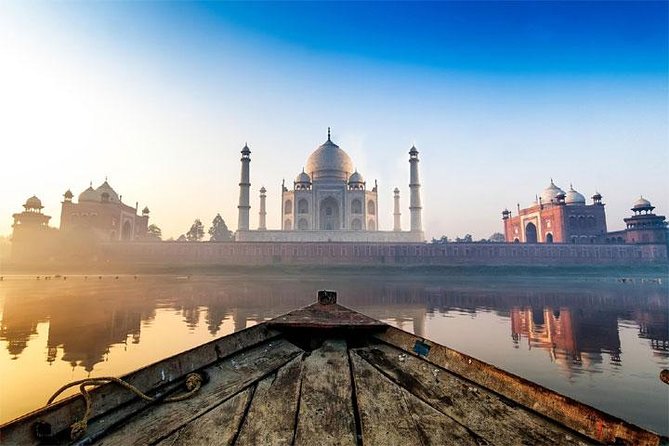 7 Days Golden Triangle Delhi,agra, Jaipur - Day 3: travel to Jaipur and the shift to Rajput-era landmarks