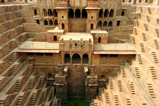 7 Days Golden Triangle Delhi,agra, Jaipur - Price and value: what $346.67 buys you, and what it does not