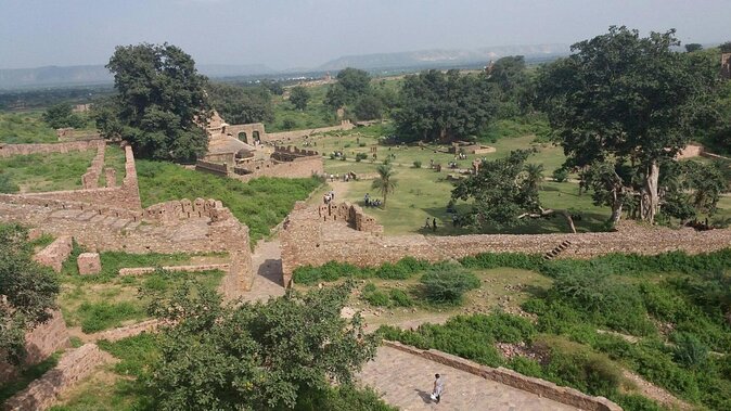 Abhaneri & Bhangarh Day Trip – Car, Guide, Lunch & Monkey Temple - Getting There Comfortably: Pickup, A/C Car, and a Realistic 6-Hour Plan