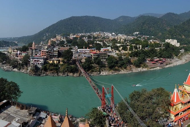 Affordable transfer from Delhi to Rishikesh - Timing on the road: handling the 6-hour drive and flight delays