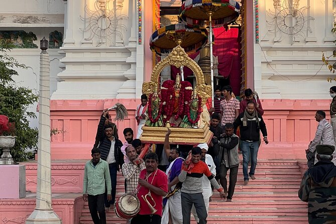 Afternoon Walk Tour with Sunset & Fire Ritual -The Pushkar Route - Stop 5: Atamteshwar Mahadev Mandir, the underground cave temple stop
