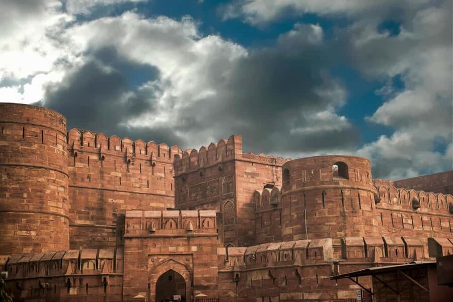 Agra Fort: Guided UNESCO Heritage Walking Tour - Key highlights worth your time