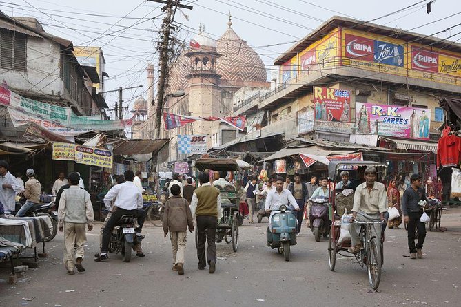 Agra Old City Walking Tour, Private Heritage walking Guided Tour - Stop 2: Shri Mankameshwar Mandir, Agra’s older Shiva temple