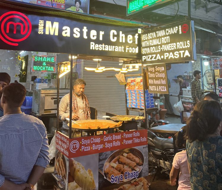 Agra: Sadar Bazar Food Market Night Walking Tour by Tuk-Tuk - Price and Value: $8 for a Full Night Circuit