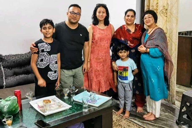 Agra Shopping Tour with Guide - Government Approved Emporiums And Family-Run Studios, What You’ll Really Do