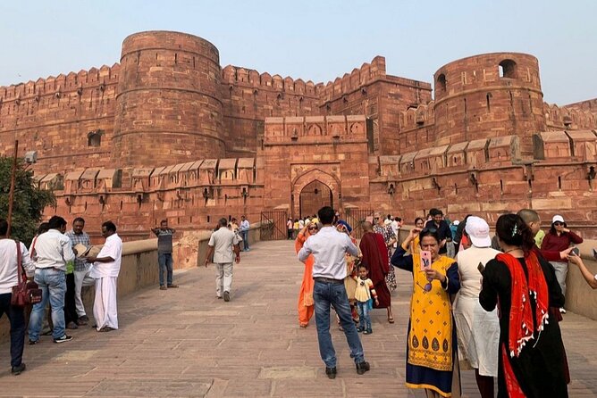 Agra: Skip-the-Line Taj Mahal & Agra Fort Private Tour - Private AC pickup in Agra, not a crowded-bus day