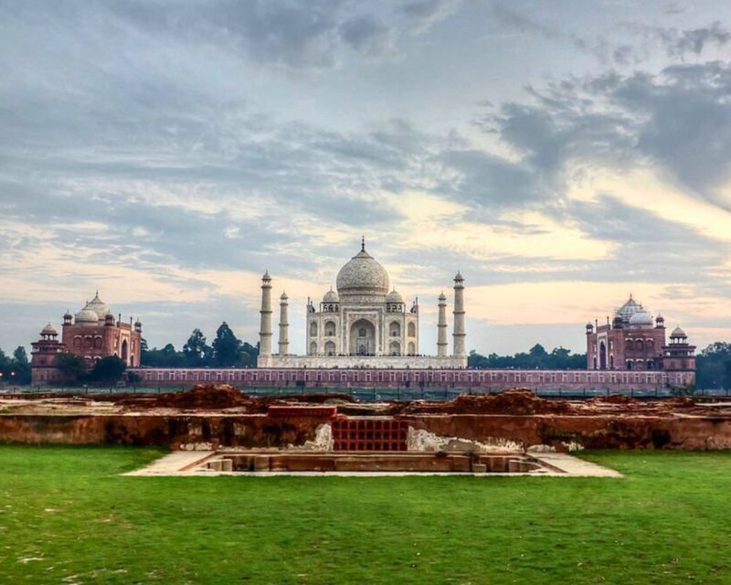 Agra: Skip-The-Line Taj Mahal & Agra Private Tour By Car - Private Transport: The Real Quality Is the Driver