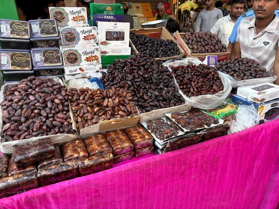 Agra: Street Food Tour with Spice Market on Tuk-Tuk Ride - Small-Group Private Guide: Amir and Shubham’s Style