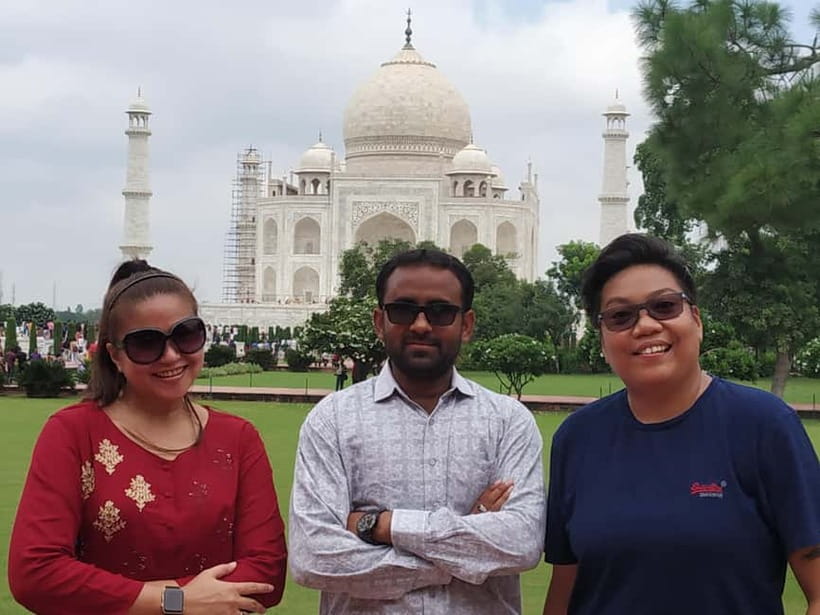 Agra: Taj Mahal and Mausoleum Guided Tour with Skip-the-Line - Practicalities that keep the visit comfortable