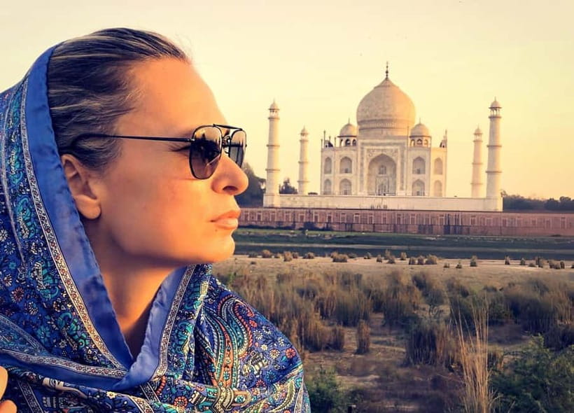 Agra: Taj Mahal Skip-The-Line, Agra Fort & Baby Taj Tour - Guides and driving: what the best days in Agra feel like