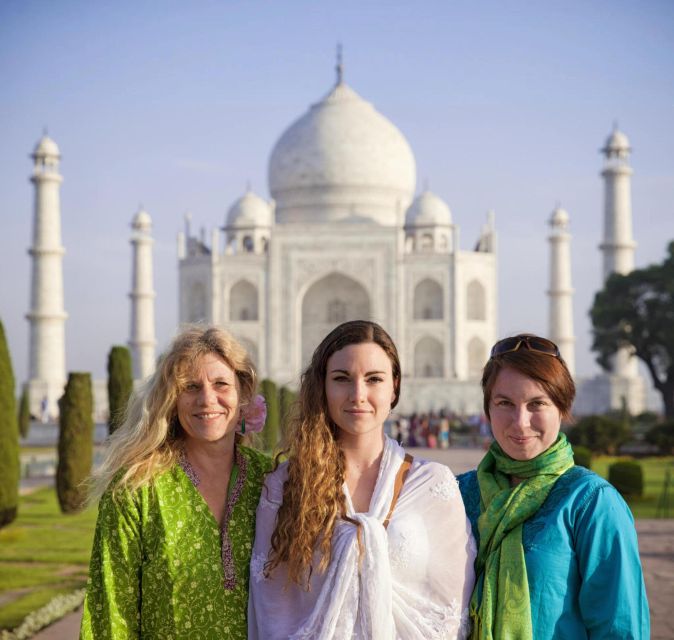 Agra: Taj Mahal Skip-the-Line & Guided Private 3 Hours Tour - Key things I’d zero in on