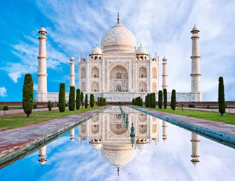 Agra: Taj Mahal Skip-the-Line & Guided Private 3 Hours Tour - Timing: plan around the Friday closure