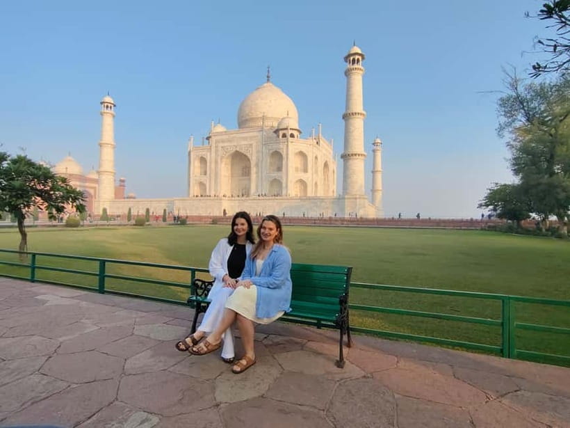 Agra: Taj Mahal Skip-the-Line & Guided Private 3 Hours Tour - Pickup that avoids the usual taxi chaos