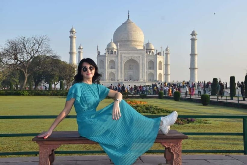 Agra: Taj Mahal Skip-the-Line Guided Tour by Car - Key things that make this tour work