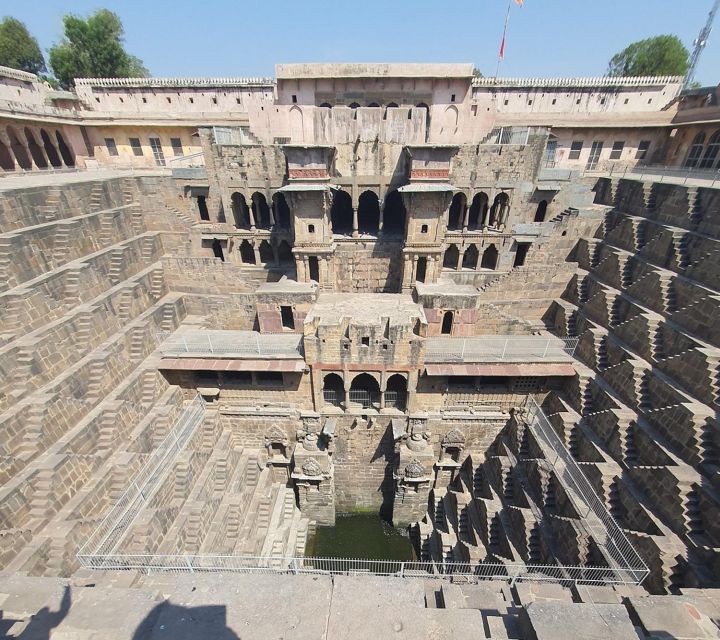 Agra to/from Jaipur with Chandboari Stepwell & Sikri Visits - Should you book this Agra to Jaipur with Chand Baori and Fatehpur Sikri?