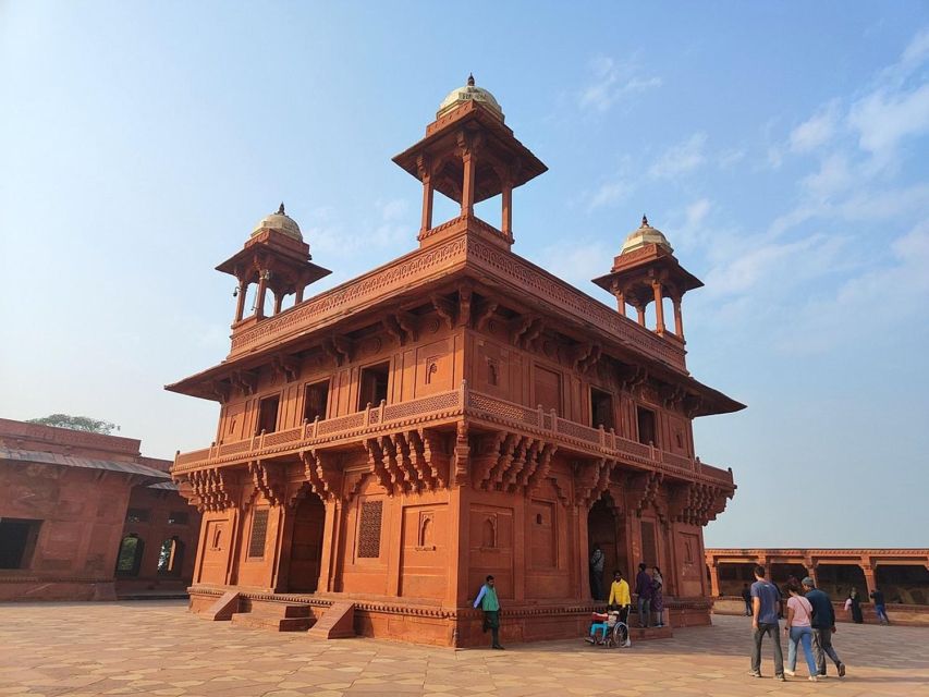Agra to/from Jaipur with Chandboari Stepwell & Sikri Visits - FAQ