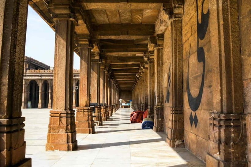 Ahmedabad Half Day Heritage Walking Tour - Why a 3-hour heritage walk is a smart way to see Old Ahmedabad