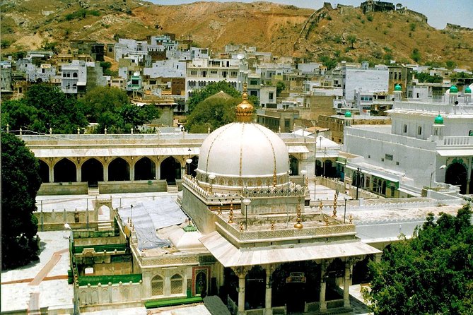 Ajmer Pushkar Day Tour from Jaipur - Stop 3: Ana Sagar Lake for a Lakeside Reset