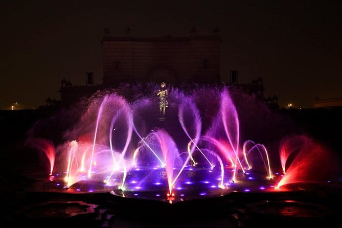 Akshardham Temple Exhibition, light and Water show With Transfers - Akshardham Temple and the Light And Water Show, Together