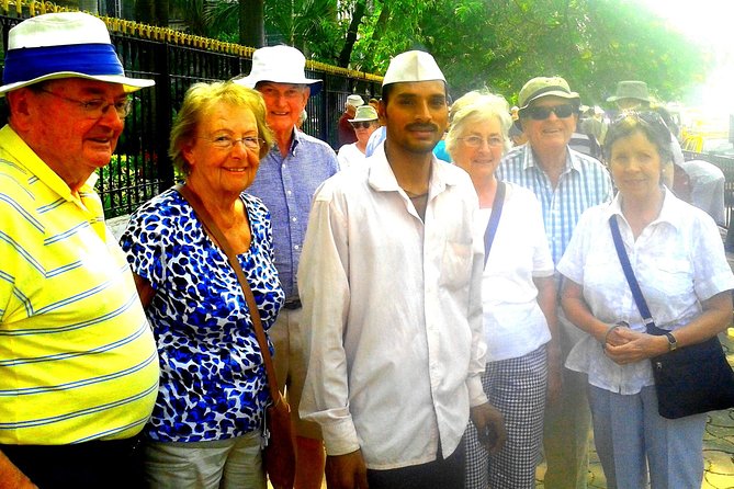 All in one Combo of City ,Slum,Dhobighat & Dabbawala tour - What You Really Get: Icons Plus a Slum Walk in One Day
