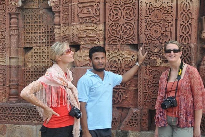 All Inclusive Day Trip to Taj Mahal, Agra Fort from Delhi by Car - Lunch at DoubleTree by Hilton: A Real Break, Not a Snack