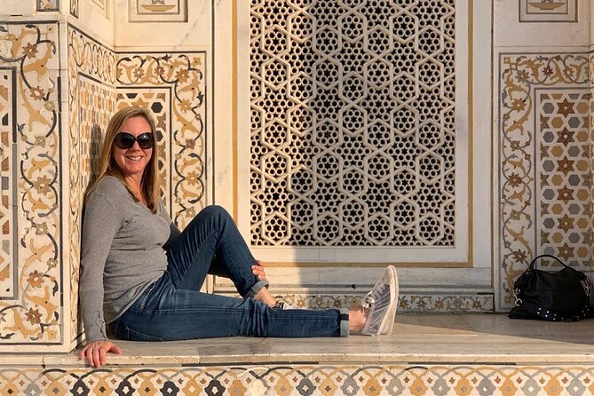 All Inclusive - Delhi and Agra 2 Days Private Guided Tour - Day 1 in Delhi, from Jama Masjid to Lotus Temple
