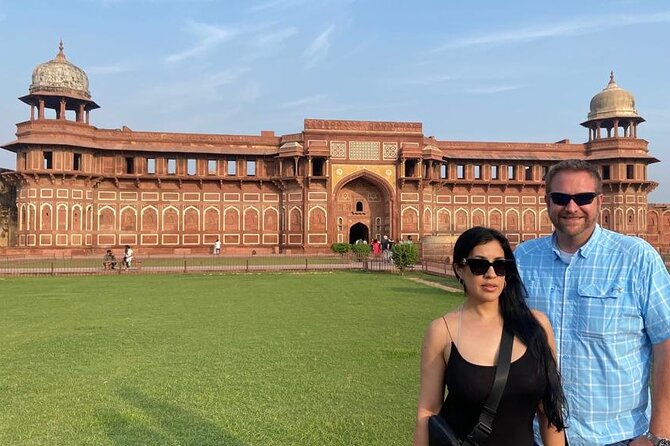 All Inclusive - Delhi and Agra 2 Days Private Guided Tour - Guides like Saurabh, Nabeel, and Nawin, what their style gives you