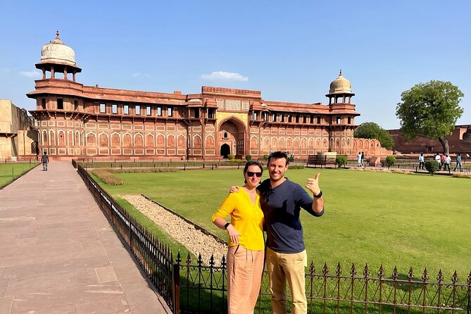 All Inclusive Delhi to Agra and Jaipur 3 Day Golden Triangle Tour - Day 1 Delhi: Jama Masjid to Lotus Temple in a single sweep