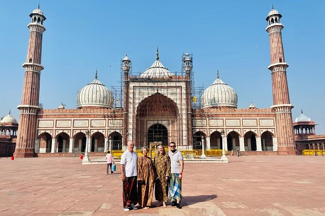 All Inclusive Full Day Old and New Delhi Tour with Entrance - How a guided Old and New Delhi loop saves time