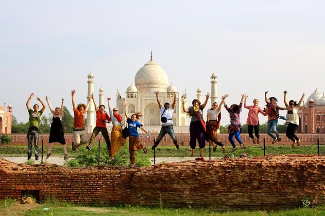 All-Inclusive Private Taj Mahal & Agra Day Trip from Delhi - Lunch at Courtyard by Marriott: What the Buffet Is Like