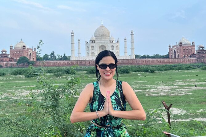 All Inclusive Private Taj Mahal Tour from Delhi by Car - Agra Fort: more history, less stage dressing