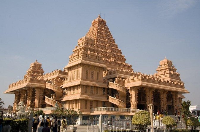 All-Inclusive Sacred Delhi: Private Full-Day Temples Experience - Who should book this Sacred Delhi temples day
