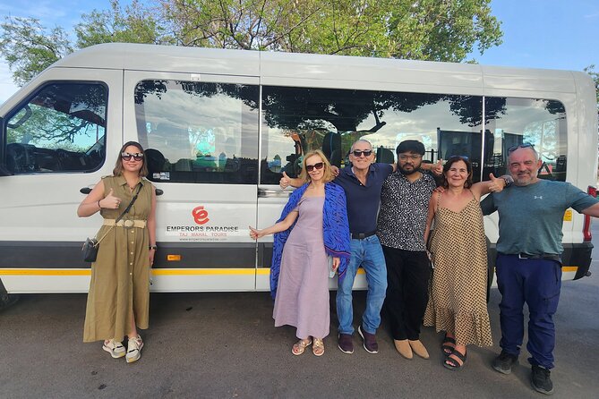 All Inclusive Taj Mahal, Agra Fort, Baby Taj Car with Local Guide - The real value: why this Agra day trip feels less stressful