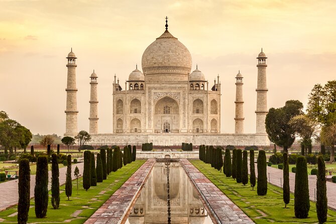 All Inclusive Taj Mahal Day Tour from Delhi by Superfast Train - Guides on the Ground: The Names That Show Up for a Reason